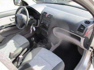 Kia Picanto 1.0 Bling 5-drs airco picture 11