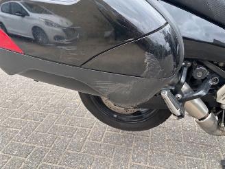 Suzuki  DL 1000 V-Strom picture 10