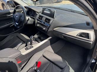 BMW 1-serie 118i Cent High Executive 136pk picture 12