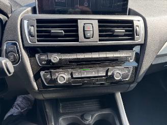 BMW 1-serie 118i Cent High Executive 136pk picture 15