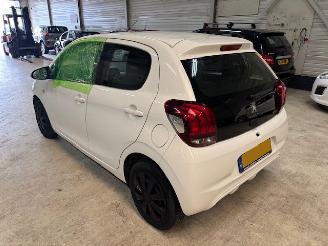 Unfallwagen Peugeot 108 1.0 5-drs airco Nap 2016/12