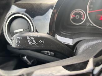 Volkswagen Up! 1.0 High Up! 5-drs airco Nap picture 12