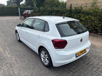 Coche accidentado Volkswagen Polo 1.0 TSI 5-drs Comfort airco 2019/1