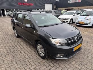 uszkodzony samochody osobowe Dacia Logan 0.9 TCE Laureate airco 2017/1