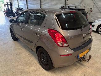 Avarii autoturisme Hyundai I-20 1.2i Vision 5-drs Airco 2012/6