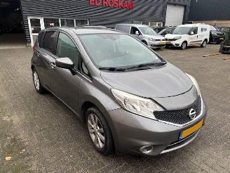 krockskadad bil auto Nissan Note 1.2  Connect Edition Automaat (km 53.306 NAP) 2016/8