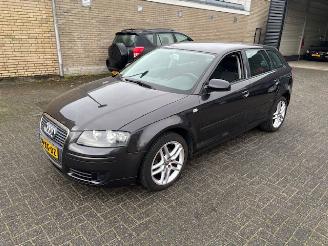 Audi A3 1.6 FSI 5-drs clima picture 5