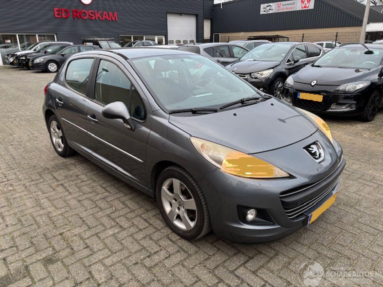 Peugeot 207 1.6 VTI Premiere