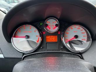 Peugeot 207 1.6 VTI Premiere picture 12