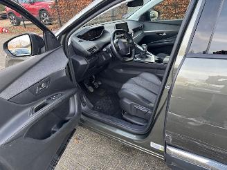 Peugeot 5008 1.2 Puretech Premium picture 8