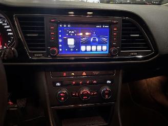 Seat Leon 1.6 TDI Style Clima Navi picture 13