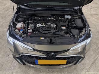 Toyota Corolla Touring Sports 2.0 Hybrid Trek Pano picture 10