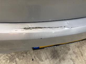 Hyundai I-20 1.2 I-motion 5-drs airco picture 4