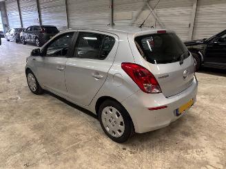 Hyundai I-20 1.2 I-motion 5-drs airco picture 5