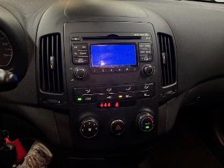 Hyundai I-30 1.4i I-drive Cool picture 11