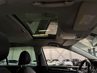 Volkswagen Golf 1.2 TSI Highline picture 11