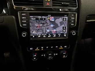 Volkswagen Golf 1.2 TSI Highline picture 14