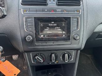 Volkswagen Polo 1.0 5-drs airco picture 10