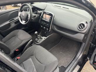 Renault Clio 0.9 TCE Nicht & Day picture 11