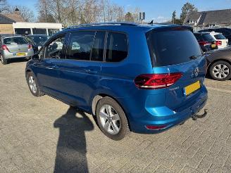 Volkswagen Touran 1.5 TSI Comfort 150pk NAP picture 3