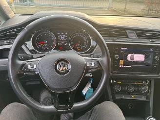 Volkswagen Touran 1.5 TSI Comfort 150pk NAP picture 20