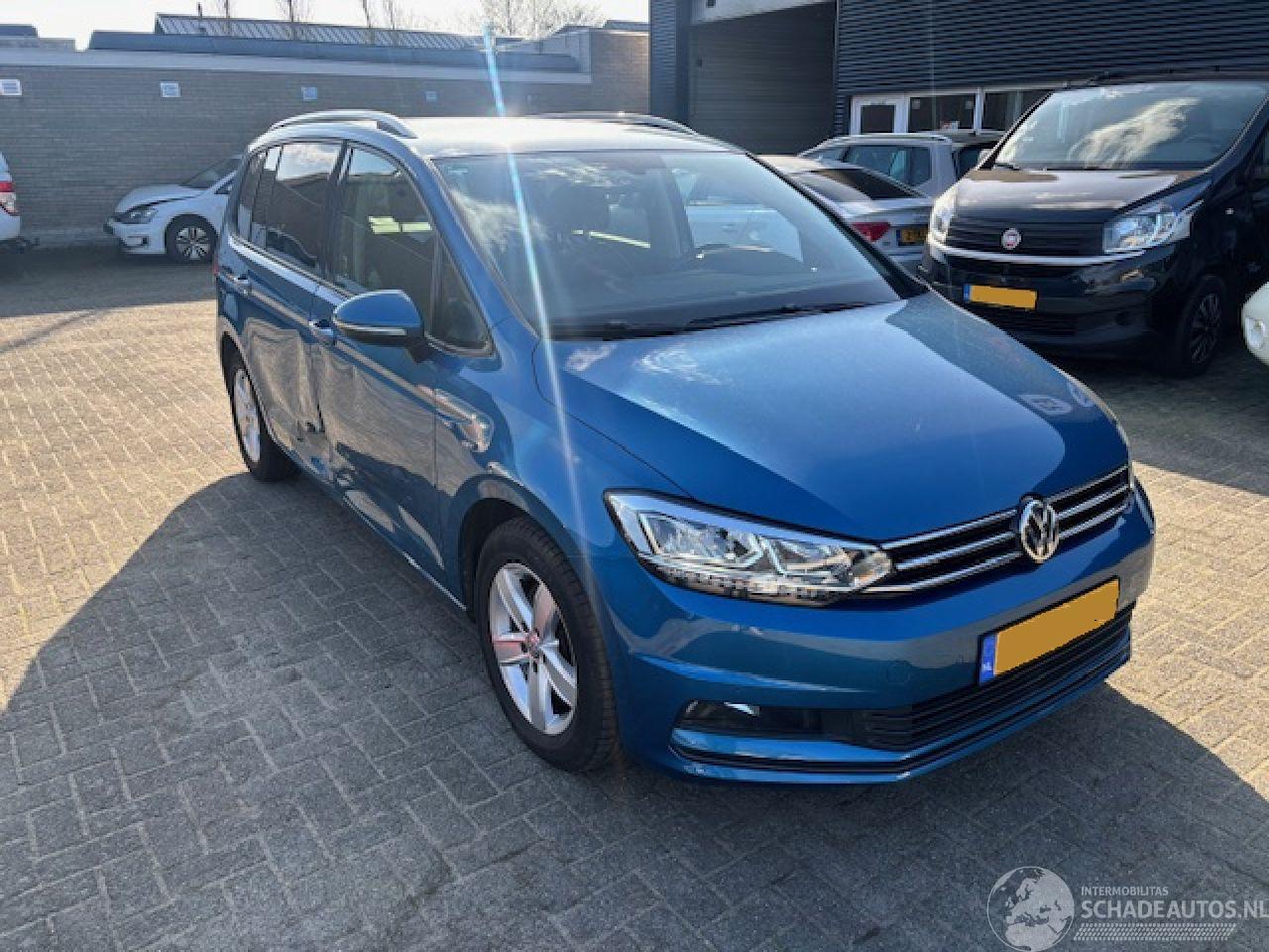 Volkswagen Touran 1.5 TSI Comfort 150pk NAP