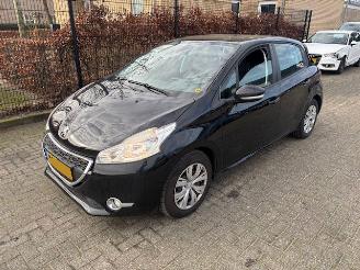 Peugeot 208 1.2 5-drs Envy Nap picture 6