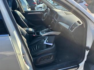 Audi Q5 3.2 FSI Quattro Automaat Pano 269pk picture 11