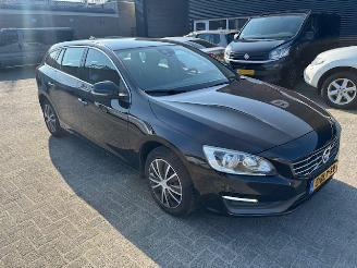  Volvo V-60 1.6 D2 Momentum automaat 2015/1