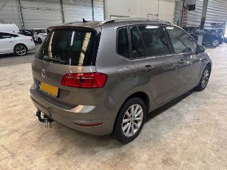 Volkswagen Golf Sportsvan 1.2 Tsi Automaat Lounge picture 3