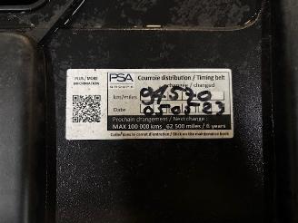 Peugeot 5008 1.2 PT Premium 7-pers NAP picture 18