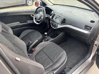 Kia Picanto 1.0 Design Edition airco picture 8