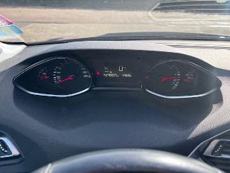 Peugeot 308 1.5 HDI Blue Lease picture 12