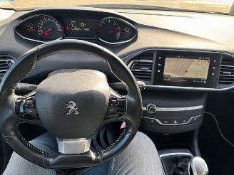 Peugeot 308 1.5 HDI Blue Lease picture 13