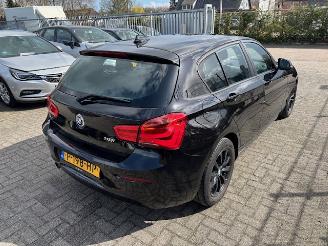 BMW 1-serie 118I  5-drs automaat picture 8