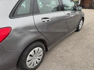 Mercedes B-klasse 180 CDI Edition Automaat picture 6