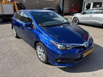 škoda osobní automobily Toyota Auris 1.2 T  Aspiration clima 2016/9