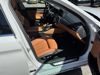 BMW 5-serie 530e iPerformance High Exect.automaat picture 11