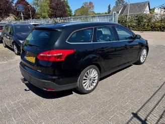 Ford Focus 1.0 Titanium Edition picture 2