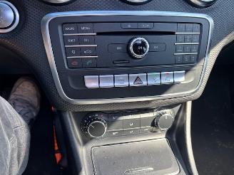 Mercedes A-klasse A180  Automaat Pano  Nap picture 13