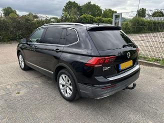 Volkswagen Tiguan 1.5 TSI Allspace Pano Nap picture 5