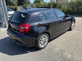BMW 1-serie 120d  5-drs clima  177pk picture 3