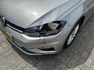 Volkswagen Golf 1.6 TDI Comfort picture 7