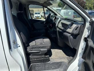 Renault Trafic 1.6 DCI L1H1 airco picture 8