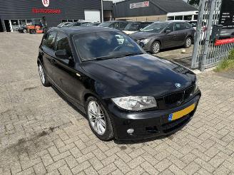 Auto incidentate BMW 1-serie 118i 5-drs M-Sport NAP 2010/4