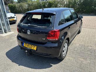 Volkswagen Polo 1.4 16v Automaat 5-drs airco picture 4