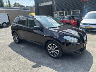 Nissan Qashqai 1.6 Tech View Pano picture 2