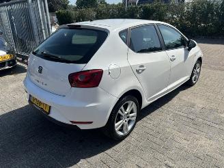 Seat Ibiza 1.4 Copa Plus Clima 5-drs picture 3
