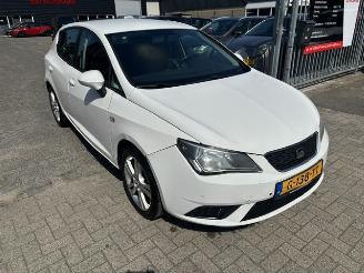 Coche accidentado Seat Ibiza 1.4 Copa Plus Clima 5-drs 2013/9