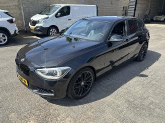 BMW 1-serie 116i  5-drs  High Exe. picture 6